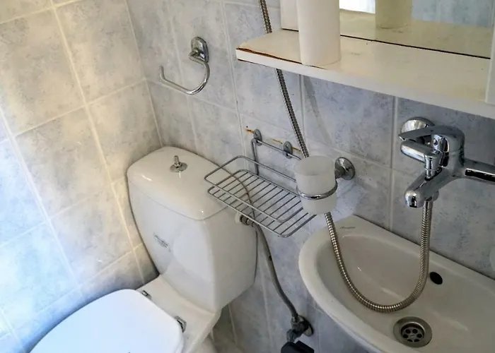 Moschos Mansion * 시미