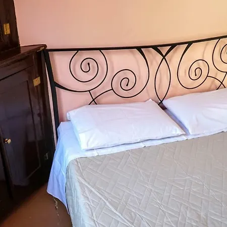 בית נופש Moschos Mansion *