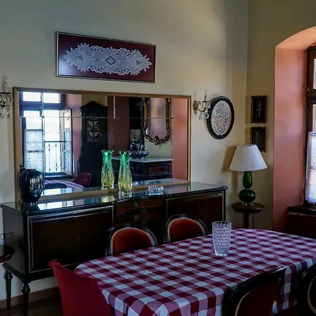 Moschos Mansion בית נופש *