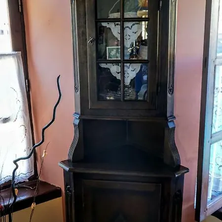 Moschos Mansion בית נופש סימי