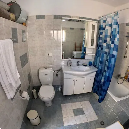 Moschos Mansion בית נופש *