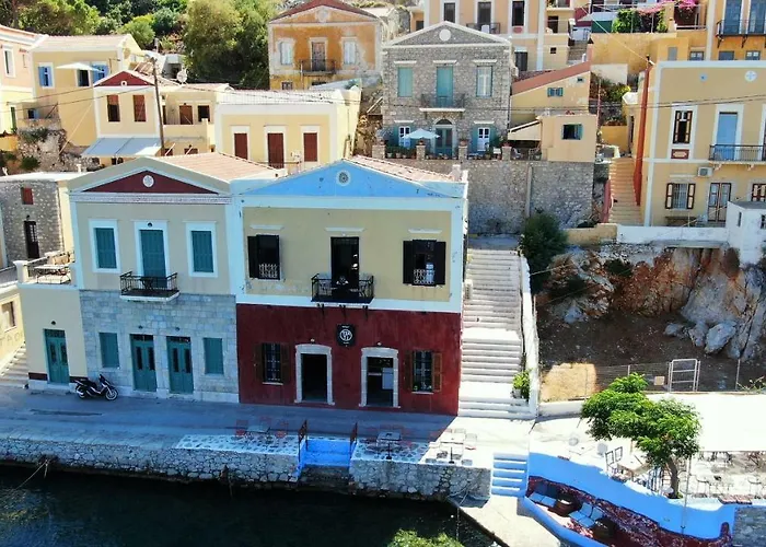 Moschos Mansion Hébergement de vacances Symi