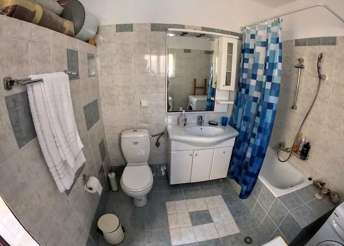 Moschos Mansion Hébergement de vacances *